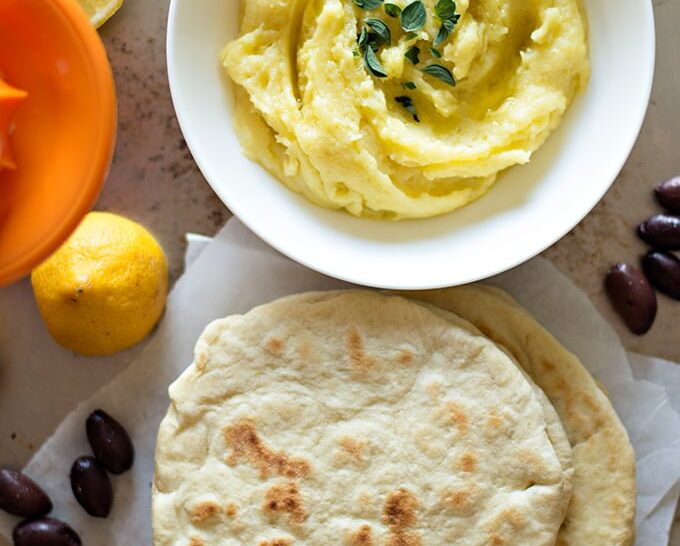 Greek Skordalia with Pitta Bread