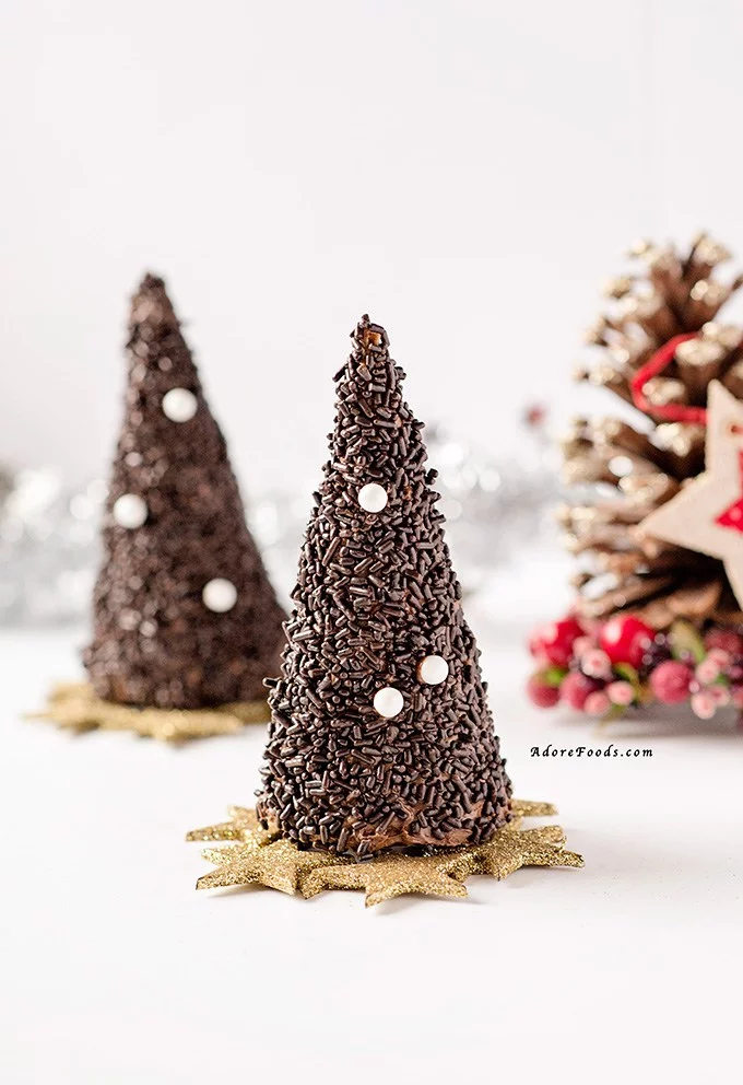 Chocolate Christmas Tree Edible Piñata