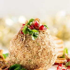 Maple Roasted Pecan Cheese Ball festive appetizer