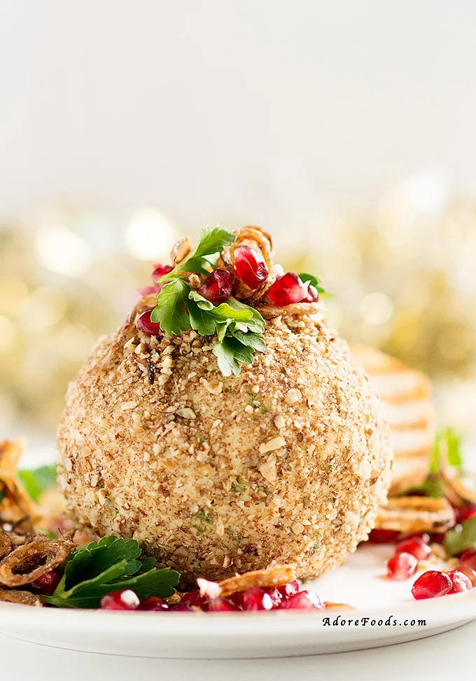 Maple Roasted Pecan Cheese Ball festive appetizer