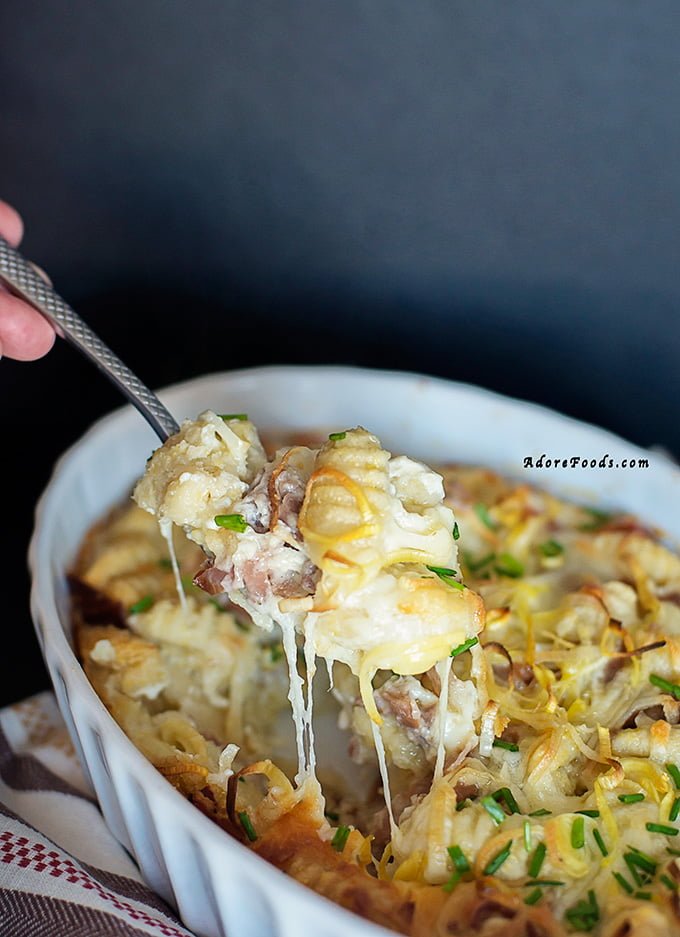 Easy One Pan Baked Gnocchi with Prosciutto and Leeks