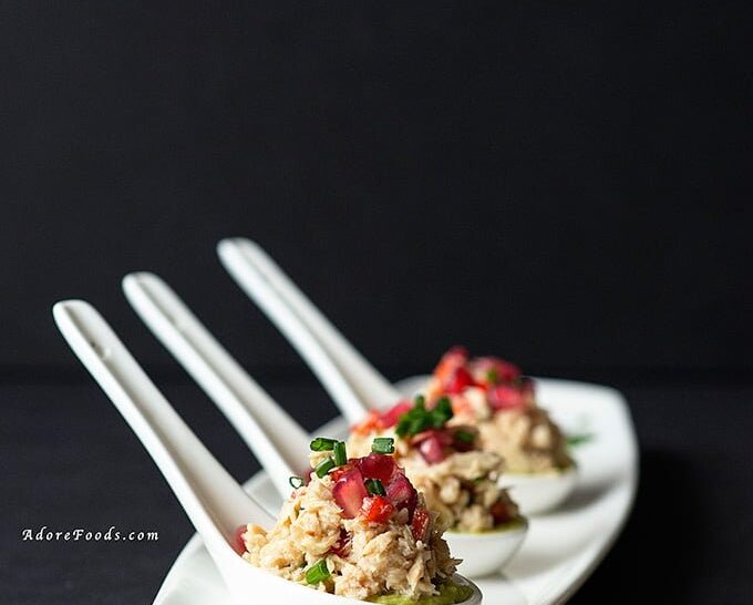 Spicy Tuna and Pomegranate Salad
