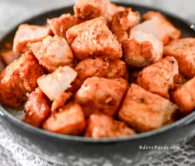 cropped-Air-Fryer-Salmon-Bites-with-Garlic-Cream-Sauce3.jpg
