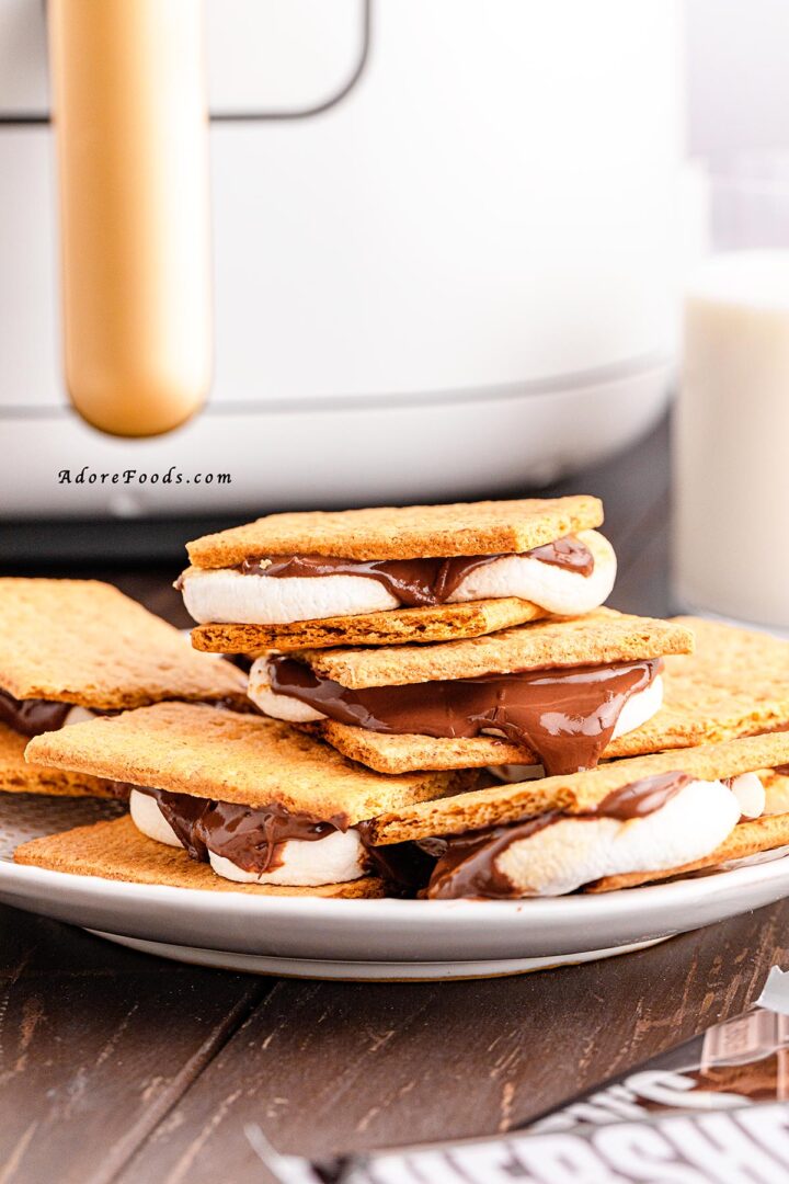 Quick and Easy Air Fryer S’mores – Adore Foods