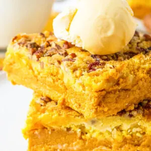 cropped-Pumpkin-Crunch-Cake-featured.jpg