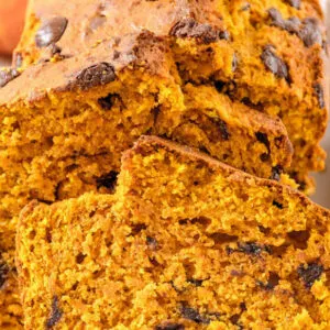 pumpkin bread with chocolate chips - 5