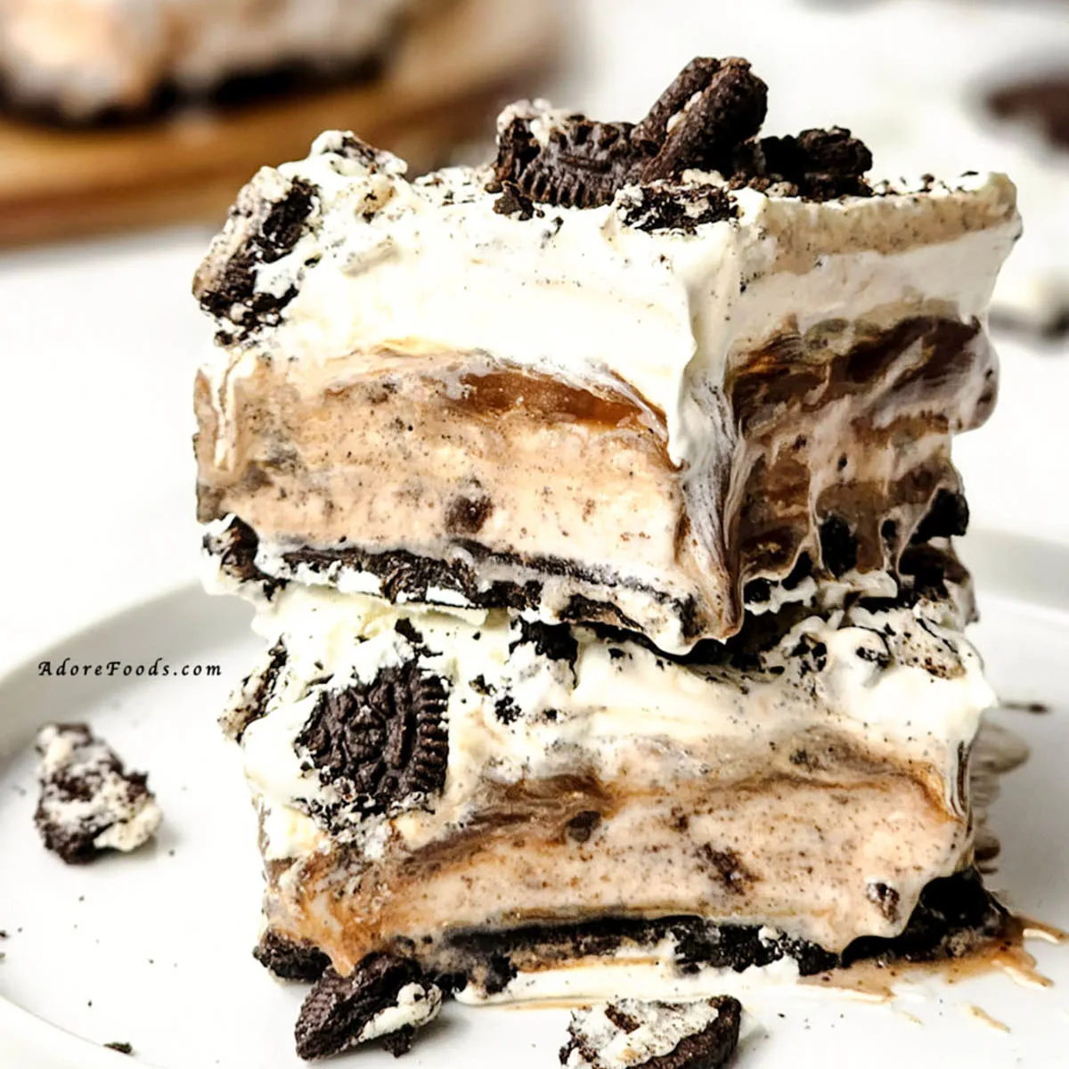 Image for Oreo Ice Cream Cake (made with just 5 ingredients)