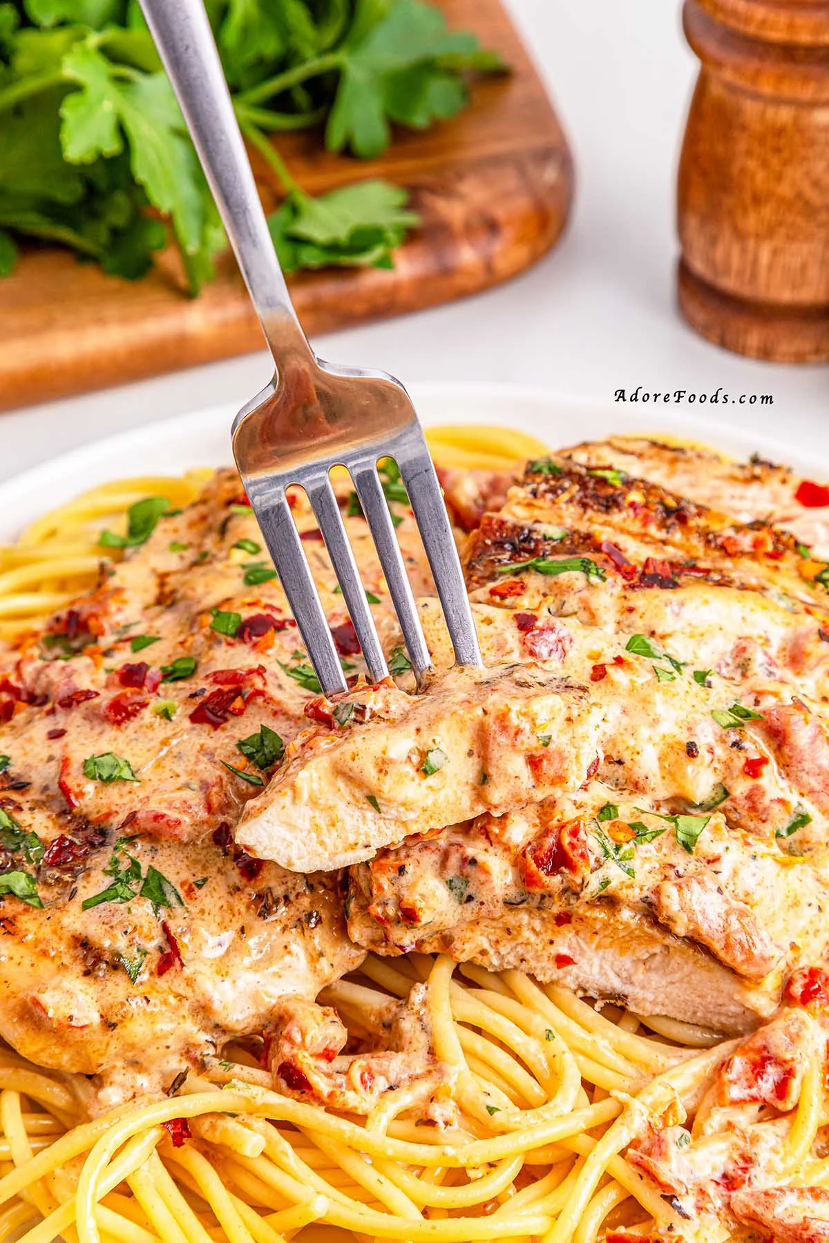 This creamy Marry Me Chicken recipe is packed with garlic, sun-dried tomatoes, and Parmesan &mdash; all made in one skillet! Perfect for date night, Sunday dinner, or an easy weeknight meal. Save this cozy chicken recipe for your next comforting dinner idea. Easy Chicken Recipe, Chicken Breast Recipe, One Pan Chicken, Tuscan Chicken, Date Night Dinner, Chicken with Sun-Dried Tomatoes, Skillet Chicken, Creamy Garlic Chicken, Chicken Recipes for Dinner, TikTok Chicken Recipe, Weeknight Chicken Dinner, Sunday Dinner Ideas, Cozy Fall Recipes, Winter Comfort Food