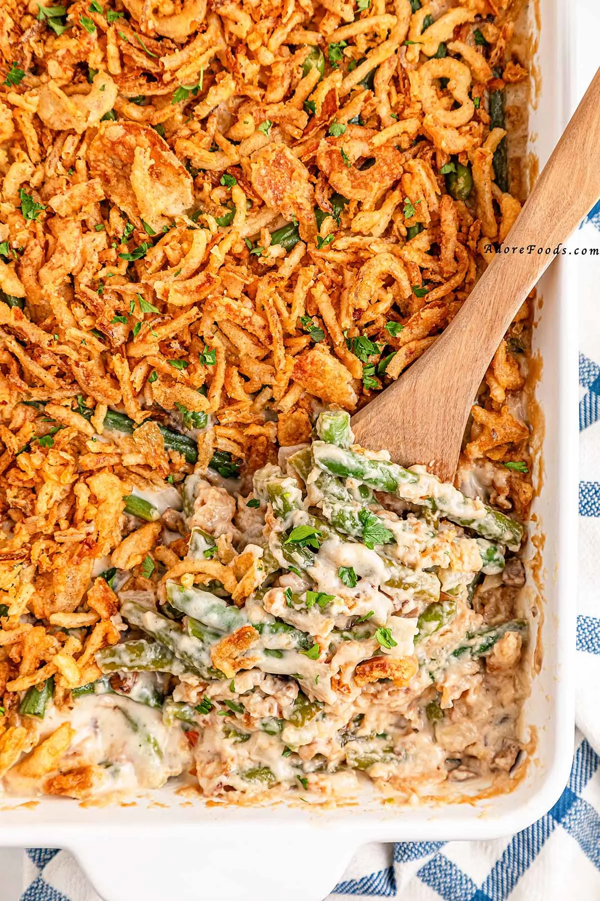 This green bean casserole recipe is the ultimate Thanksgiving side dish! Made with fresh green beans, creamy mushroom sauce, melty cheese, and crispy fried onions, this traditional green bean casserole is rich, cozy, and full of flavor. Whether you’re recreating the Campbell’s green bean casserole classic or looking for a fresh twist, this dish is a must-have for your holiday table. Perfect for Thanksgiving cooking, Christmas dinner, or any family gathering—everyone will love this creamy, crunchy, crowd-pleasing casserole!